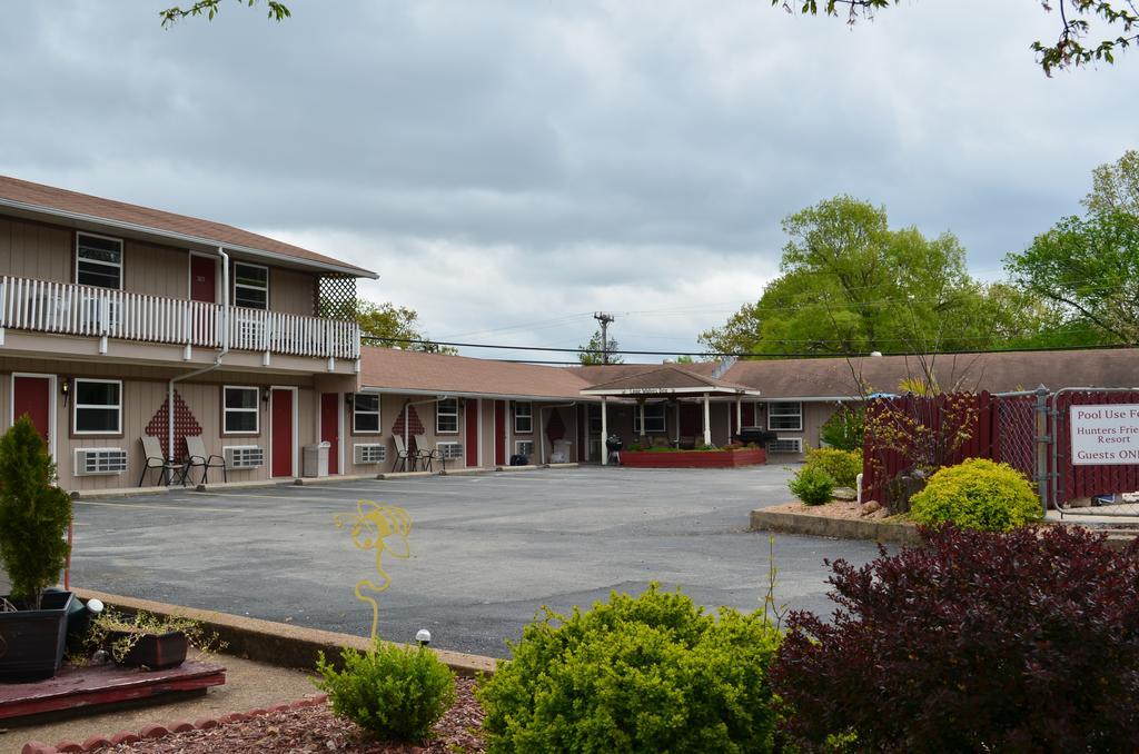 Hunter'S Friend Resort On Indian Point Esterno foto